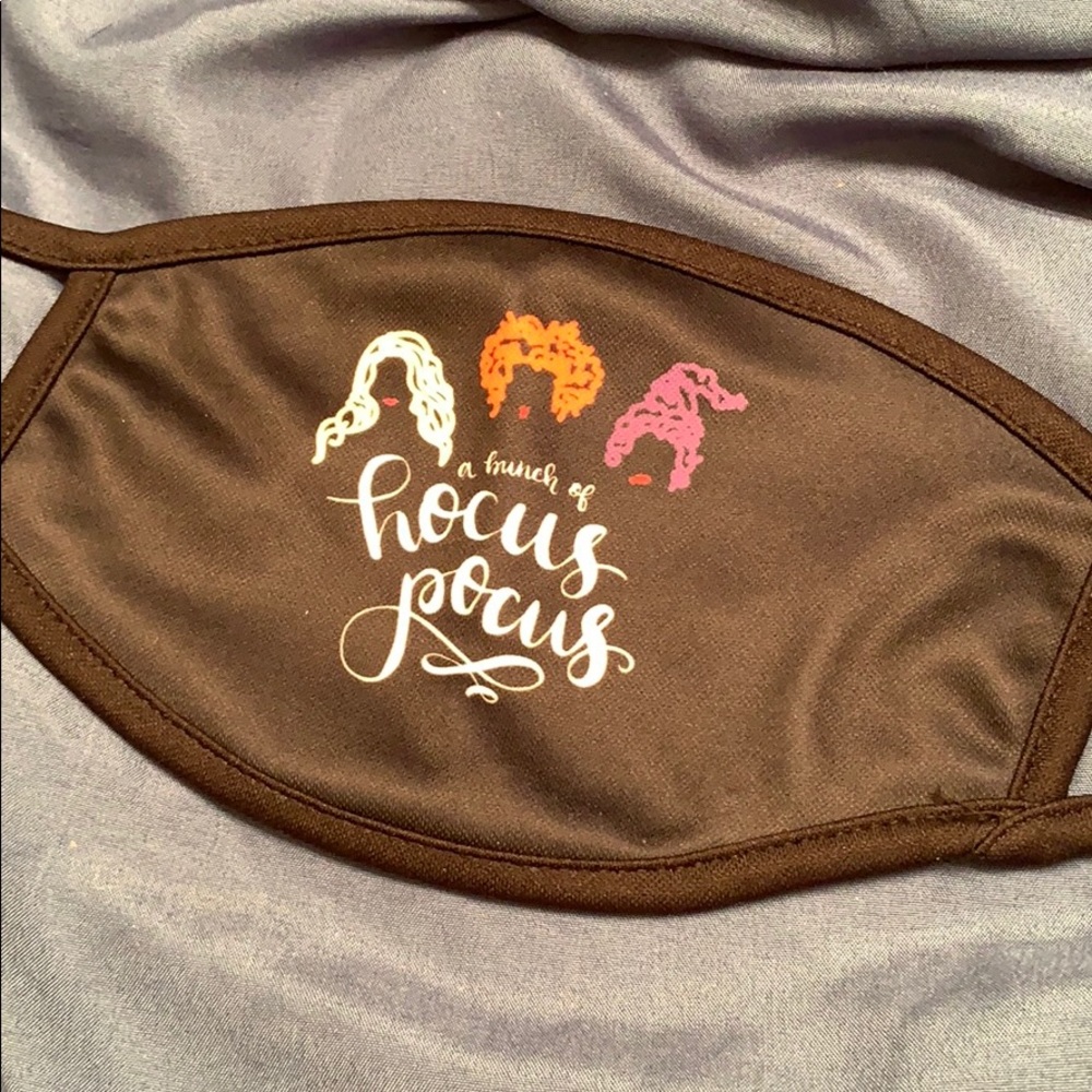 Hocus Pocus face mask